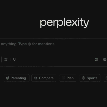 Interface Perplexity AI avec barre de recherche et catégories thématiques.