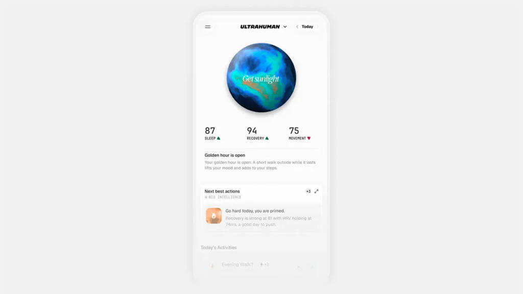 Écran d'application Ultrahuman affichant les statistiques de sommeil, récupération et mouvement.